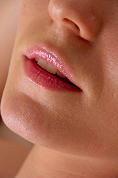 Wet Pussy Close Up Porn Pics